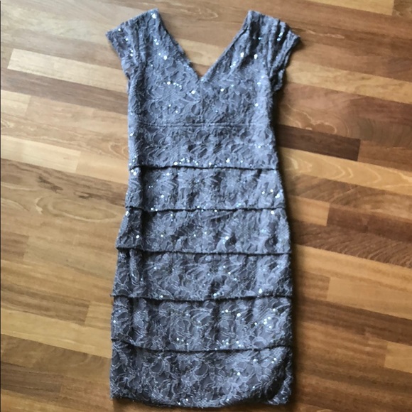 Knee length dress. Grey/bluish. - Picture 4 of 5